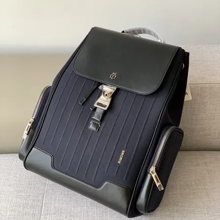 リモワ リュックサック