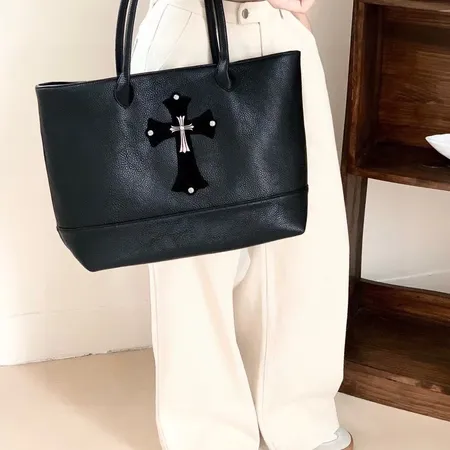 クロムハーツ ハンドバッグ