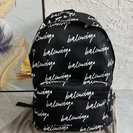 バレンシアガ リュックサック