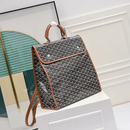 フェンディ リュックサック