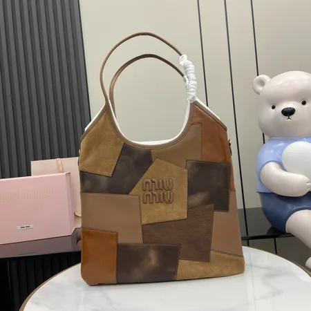 ミュウミュウ ハンドバッグ