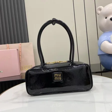 ミュウミュウ ハンドバッグ