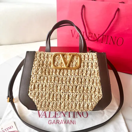 ヴァレンティノ ハンドバッグ