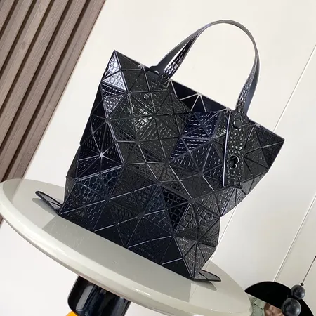 イッセイ ミヤケ ハンドバッグ