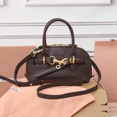 ミュウミュウ ハンドバッグ