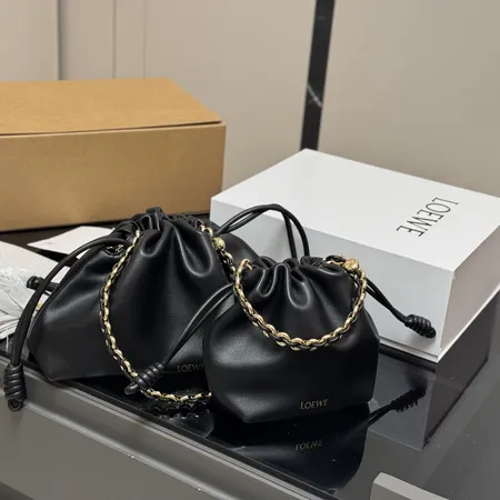 ロエベ ショルダーバッグ