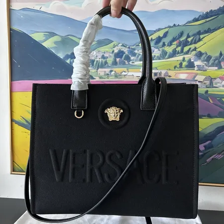 ヴェルサーチ ハンドバッグ