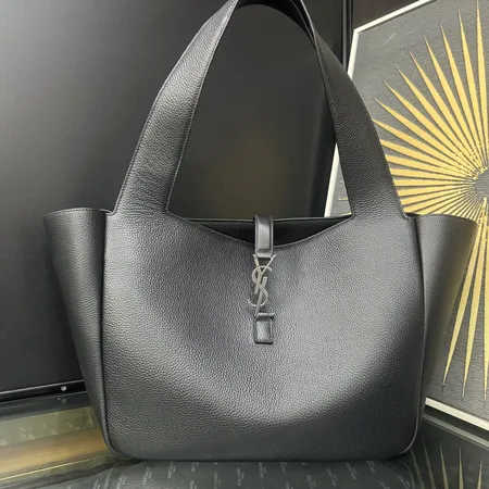 イブサンローラン ハンドバッグ