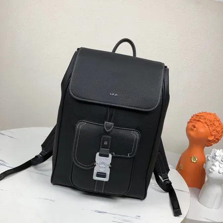 ディオール リュックサック