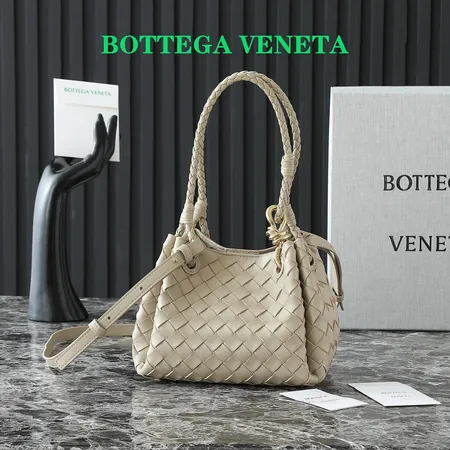 ボッテガ ヴェネタ ハンドバッグ