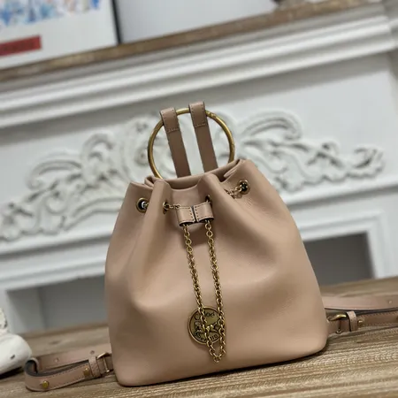 ボッテガ ヴェネタ リュックサック