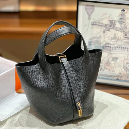 エルメス ハンドバッグ