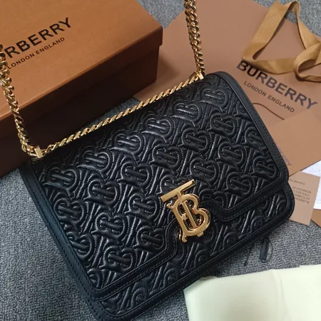 バーバリー ス ショルダーバッグ