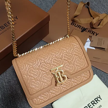 バーバリー ス ショルダーバッグ