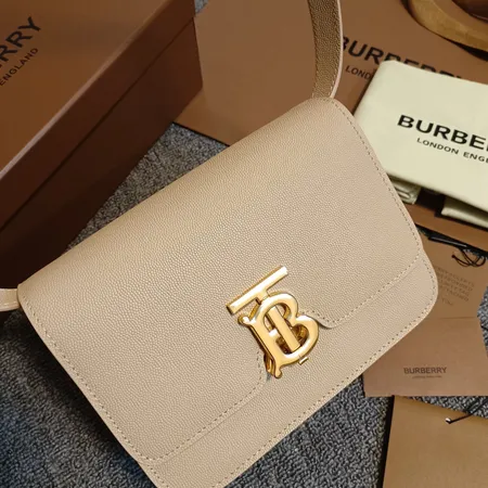 バーバリー ス ショルダーバッグ