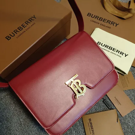 バーバリー ス ショルダーバッグ