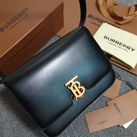 バーバリー ス ショルダーバッグ