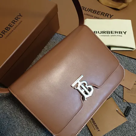 バーバリー ス ショルダーバッグ