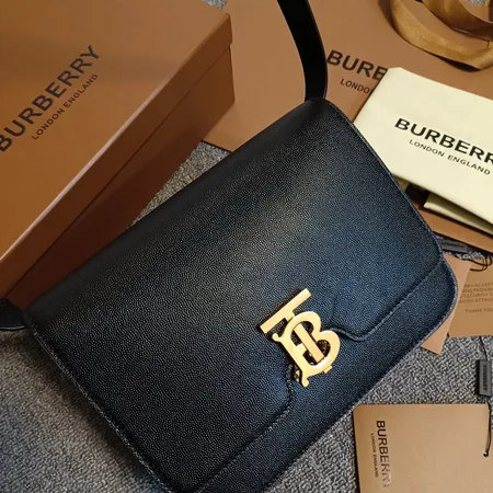 バーバリー ス ショルダーバッグ