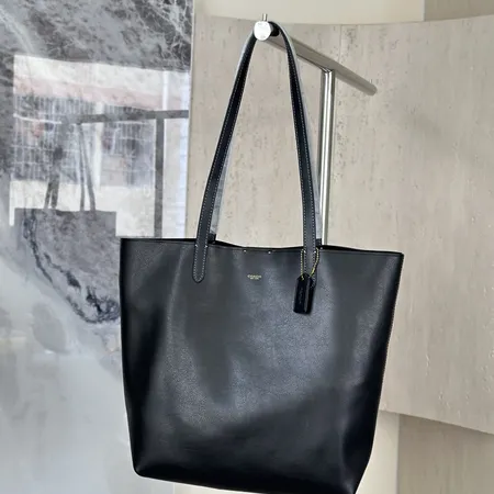 コーチ ハンドバッグ