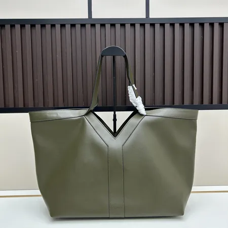 イブサンローラン ハンドバッグ