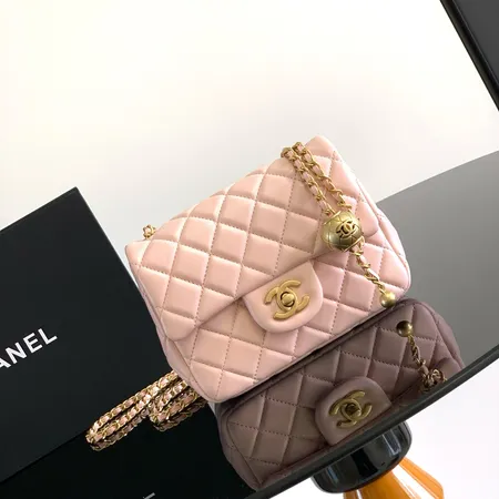 シャネル ショルダーバッグ