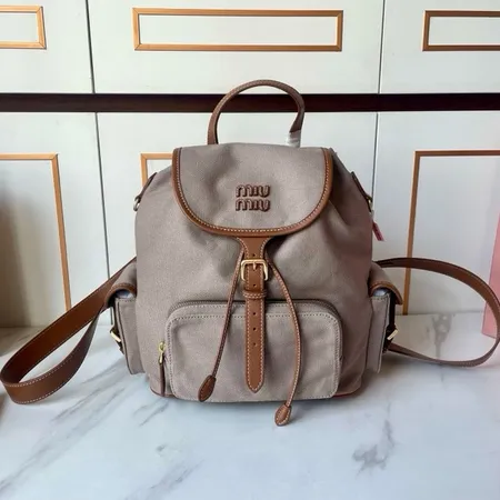 ミュウミュウ リュックサック