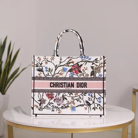 ディオール ハンドバッグ