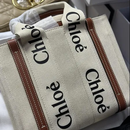 クロエ ハンドバッグ
