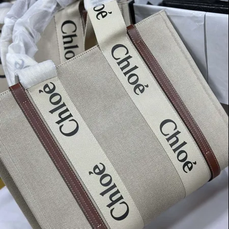 クロエ ハンドバッグ