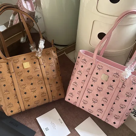 エムシーエム ショルダーバッグ