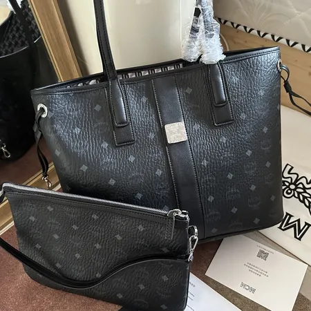 エムシーエム ショルダーバッグ