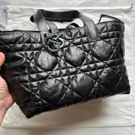 ディオール ハンドバッグ