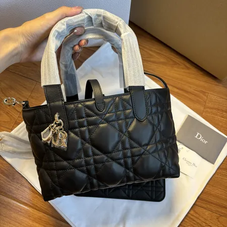 ディオール ハンドバッグ