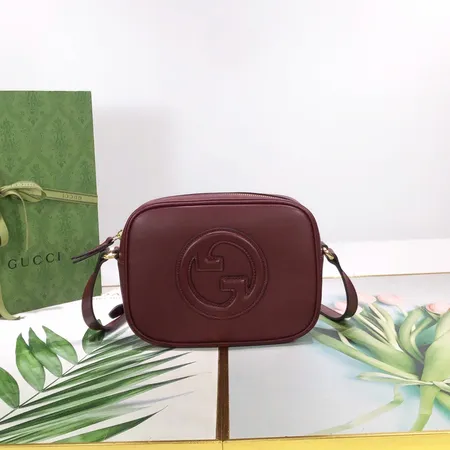 グッチ ショルダーバッグ