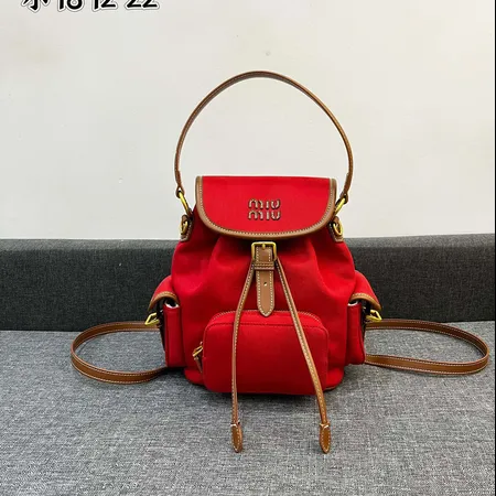 ミュウミュウ リュックサック