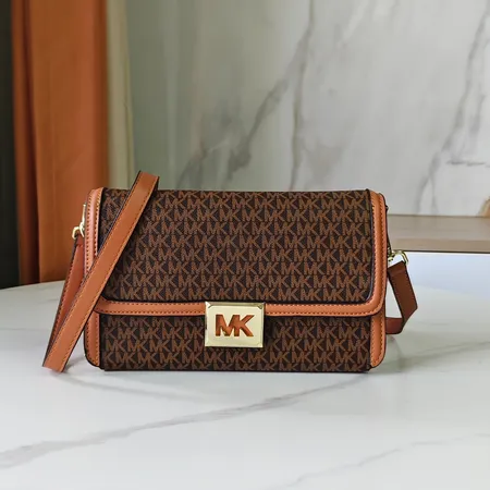 マイケルコース ハンドバッグ