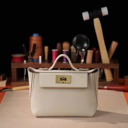 エルメス ショルダーバッグ