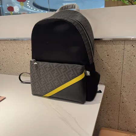 フェンディ リュックサック