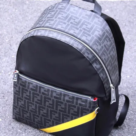 フェンディ リュックサック