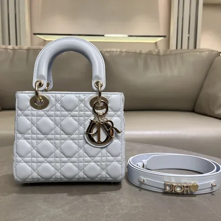ディオール ハンドバッグ