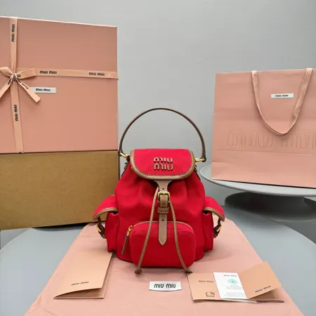 ミュウミュウ リュックサック