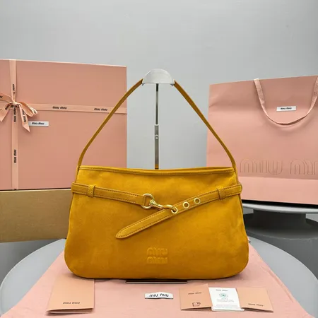 ヴァレンティノ ショルダーバッグ