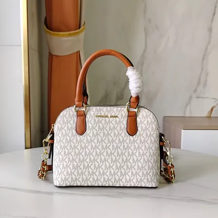 マイケルコース ハンドバッグ