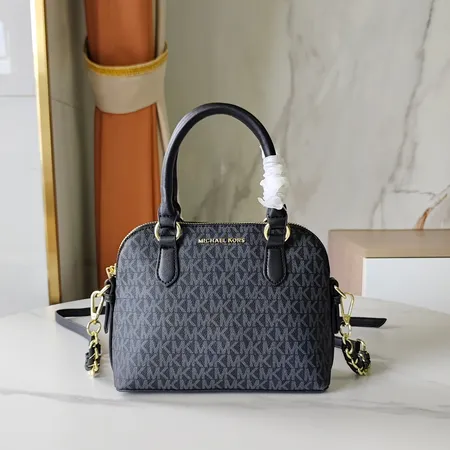 マイケルコース ハンドバッグ