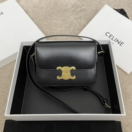 セリーヌ ショルダーバッグ