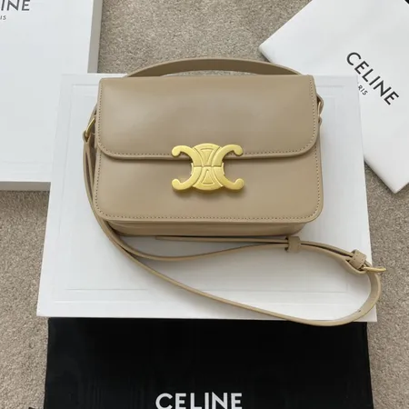 セリーヌ ショルダーバッグ