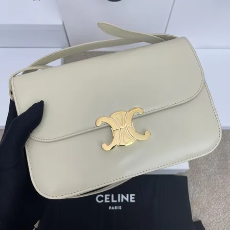 セリーヌ ショルダーバッグ