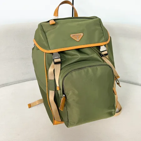 イブサンローラン リュックサック