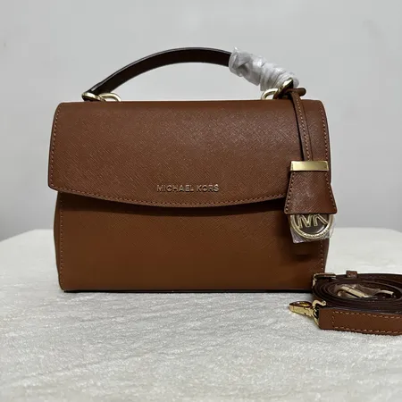 マイケルコース ショルダーバッグ